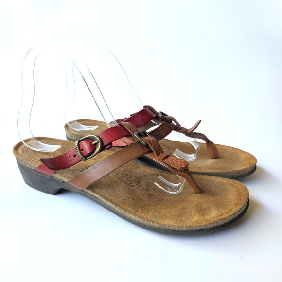 Taos Footwear Shoes - Taos Leather Sandals Size 8 8.5 39 Slip On Flip Flops Slip On Casual Red Brown